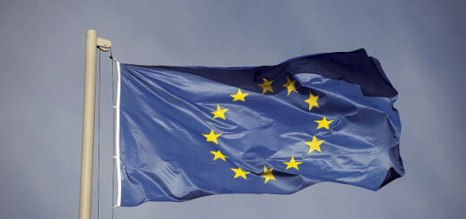 Рада ЄС призупинила спрощений візовий режим з Росією