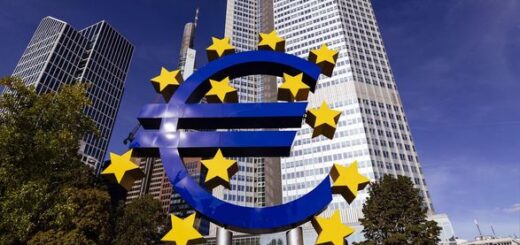 ЄС попереджає про "важкі місяці". Єврозоні загрожує рецесія