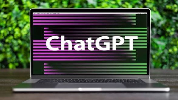ChatGPT розкрив заголовки чужих чатів: його тимчасово вимикали для виправлення помилки