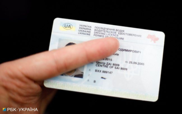 В Україні військовим-іноземцям спростили отримання водійських прав