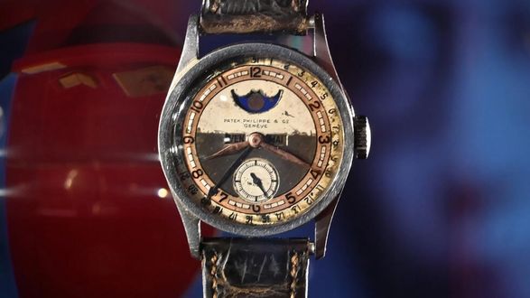 Годинник, що належав останньому китайському імператору, продано за 6 мільйонів доларів