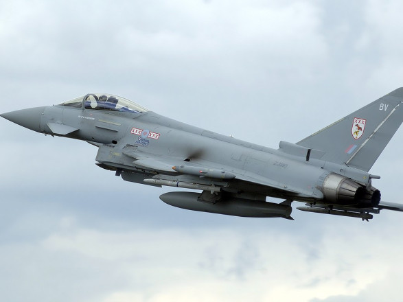 Не правильний вибір: Британія не планує передавати винищувачі Typhoon Україні