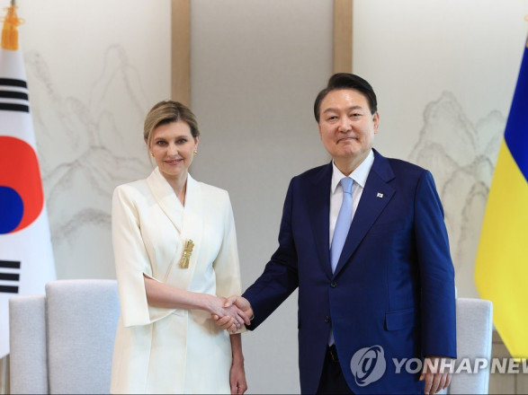 Перша леді України попросила у Південної Кореї нелетальної військової допомоги - Reuters
