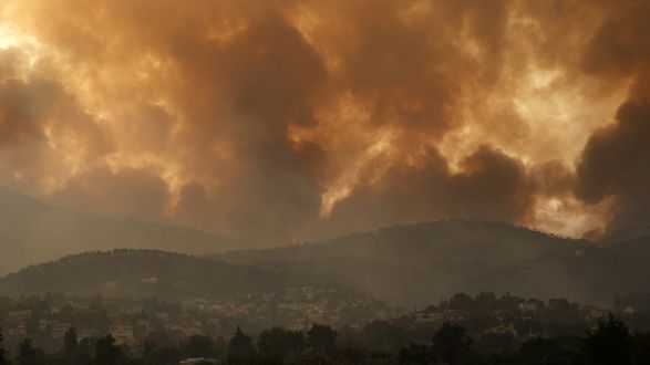 Масштабні лісові пожежі в Іспанії: деякі села довелося евакуювати