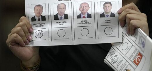 Турецька опозиція оскаржує тисячі бюлетенів після виборів, заявляючи про фальсифікації