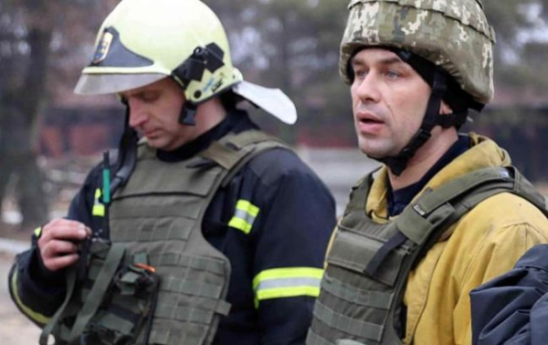 Обстріли Авдіївки: рятувальники показали, як евакуювали поранених