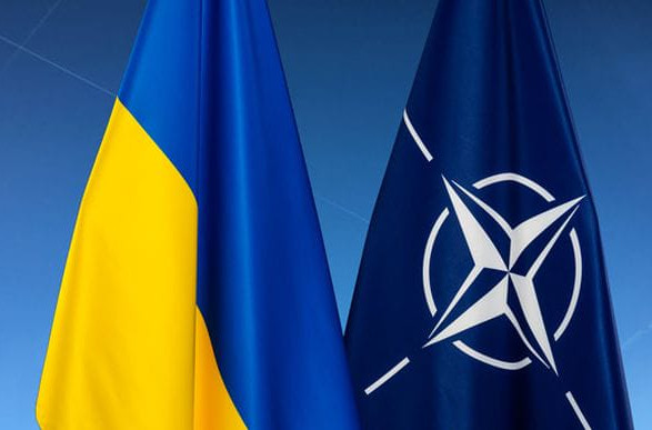Однією з ключових тем саміту НАТО буде підвищення статусу України до країни-партнера