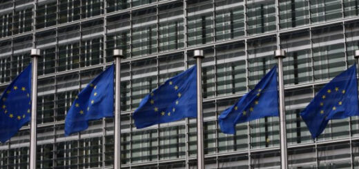ЄС пом'якшить частину пропозицій для ухвалення нового пакету санкцій проти Росії, - Bloomberg