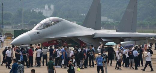 Німеччина розслідує діяльність колишніх офіцерів ВПС, які навчають китайських пілотів