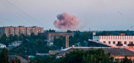 В окупованих Донецьку та Макіївці пролунали потужні вибухи (фото)