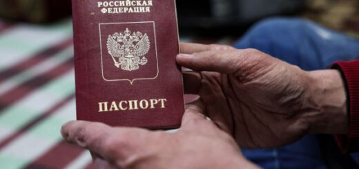 "Вибори" в окупації: росіяни дозволяють українцям "голосувати" без паспорта РФ