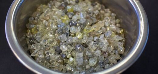 G7 планує заборонити імпорт російських алмазів - Bloomberg