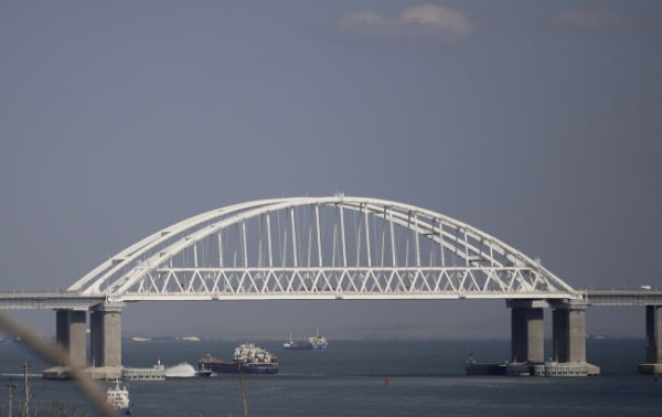 В ГУР заінтригували, показавши відео з Кримським мостом