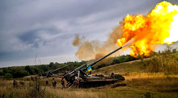 Українські артилеристи вразили 5 складів боєприпасів та 3 райони зосередження противника